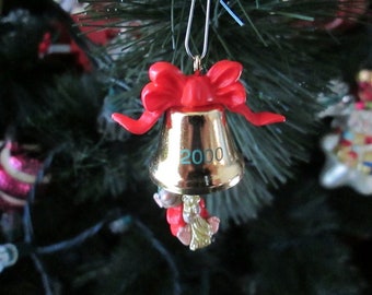 2000 Miniature Christmas Ornament A Friend Chimes In Bell with Mouse Hallmark Membership Keepsake Collector's Club Handcrafted