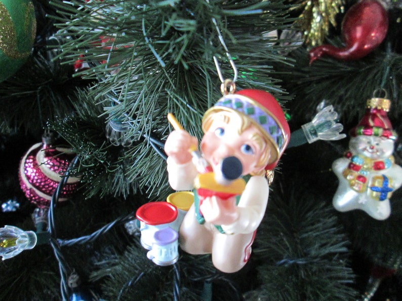 Dated 1999 Artic Artist Hallmark Keepsake Collector/'s Club Handcrafted Vintage Christmas Ornament 1999 Membership