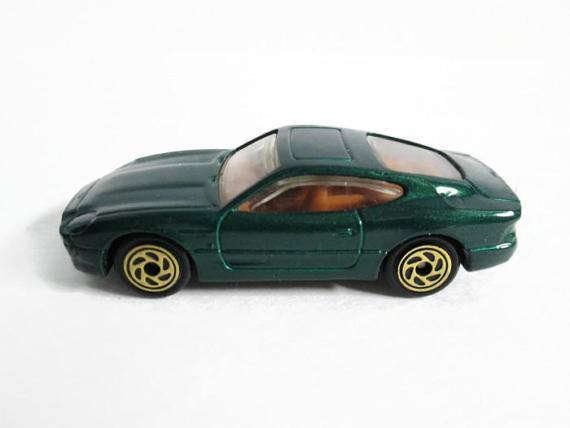 matchbox aston martin