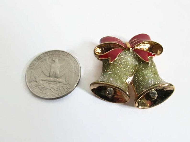 Bell Enamel Metal Pin Christmas Holiday Jewelry Original Box Vintage Avon Festive Holiday Brooch Pin