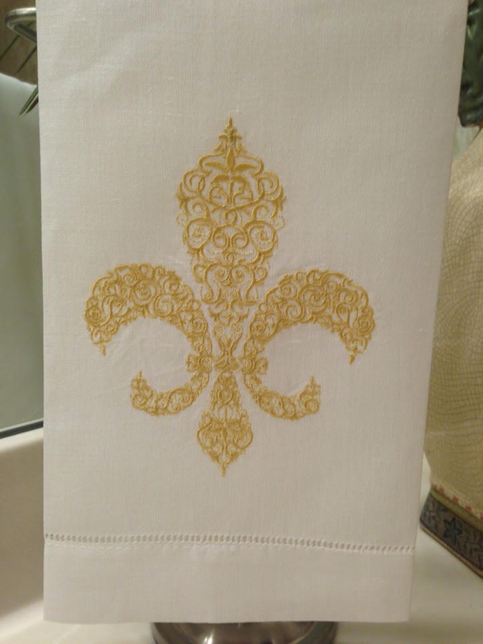 Fleur De Lis Linen Guest Towel Etsy