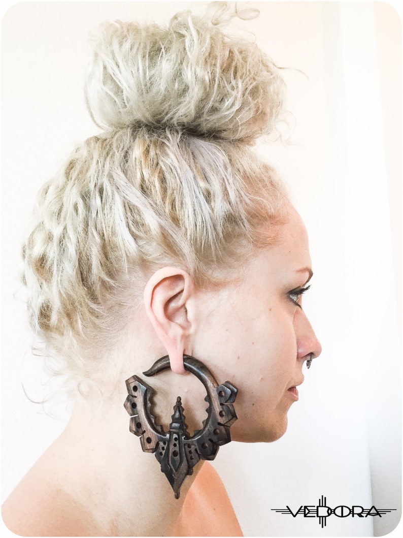 Hanging Plugs Tribal Jewelry Stretched Ears 00g Star Wood Hoop Earrings 10 mm Dangle Plug Earrings Tribal Plugs White Wood Plugs