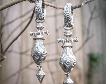 Gauged Snake Hoop Earrings: Ear Hangers ( 6 mm) Gold or Silver