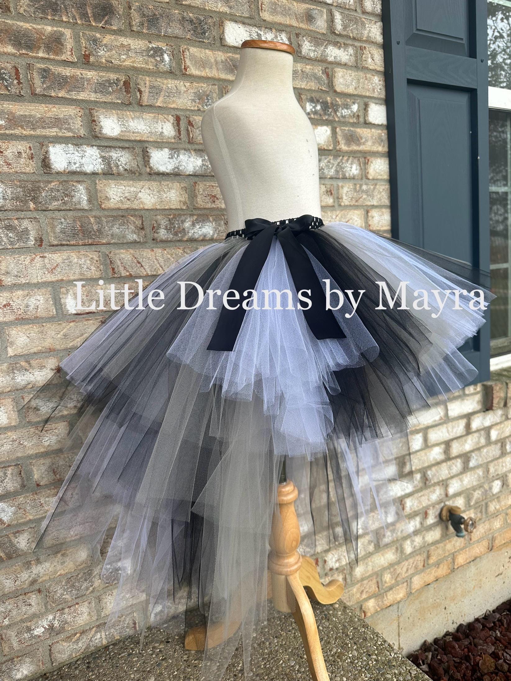 bolthouse farms green goddess dressing Lofaris Black Green Custom Sweet 15 Sneaker Ball Backdrop | Backdrop For Birthday Party | Custom Cake Smash Backdrop main image 0