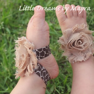 Giraffe Baby barefoot sandals - safari barefoot sandals - 1st birthday safari outfit