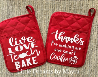Teacher Oven Mitt Pot holders, Personalized Potholder kitchen gift, Teacher appreciation day gift, Kitchen pot holder