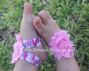 SUMMER SALE - pink camo barefoot sandals, pink camo baby outfit - Pink camo toddler shoes - Pink camo baby barefoot sandals