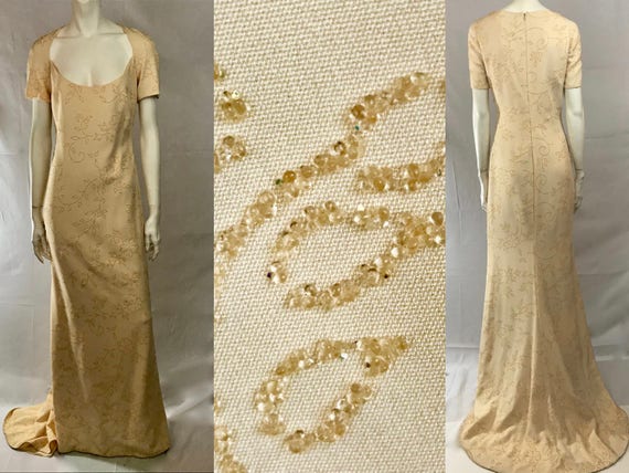 Badgley Mischka Gown Epitomizes Glamorous Underst… - image 1