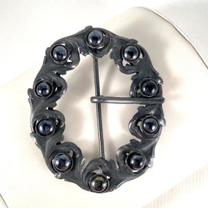 Art Nouveau Oval Belt Buckle, Large Vintage Black Cabochon Glass Stones Metal Leaves Swirl Detailed Buckle, Unique Sewing Fashion Accessory