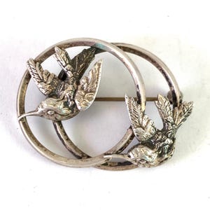 Vintage Bird Brooch, Sterling Silver Circular Intricate, Delicate Detailed Birds, Beautiful Unique Vintage Gift