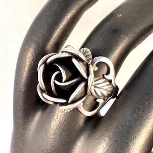 Vintage Sterling Rose Ring, Silver Detailed Flower Ring US Size 6.5, Unique Vintage Fashion Accessory Gift