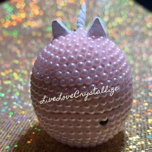 Unicorn EOS Lip balm image 4