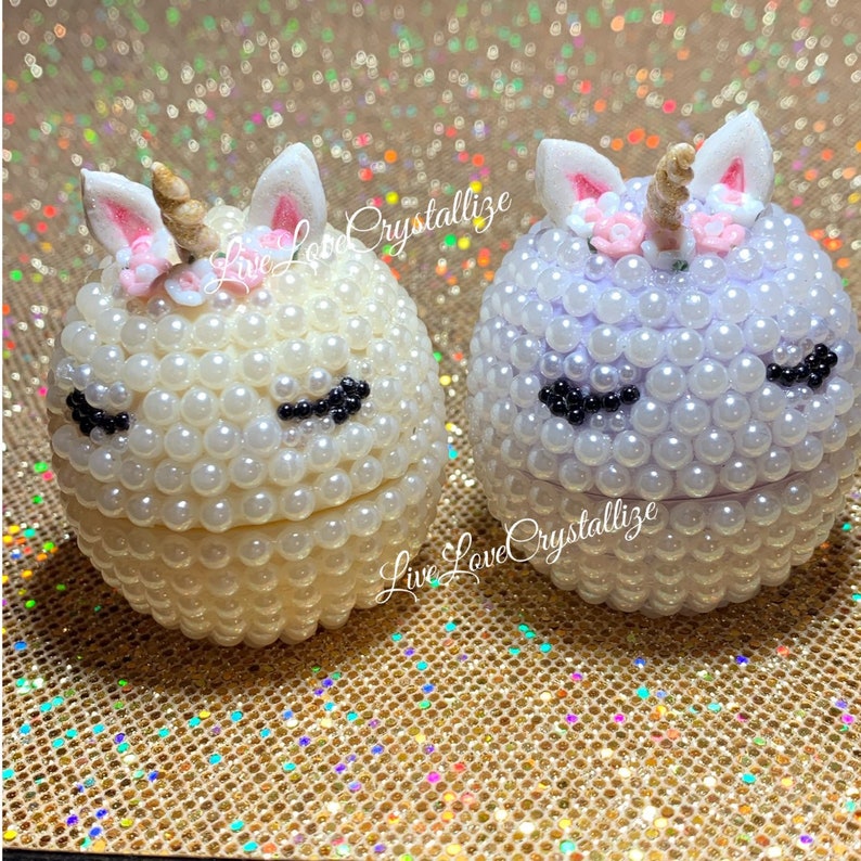 Unicorn EOS Lip balm image 2