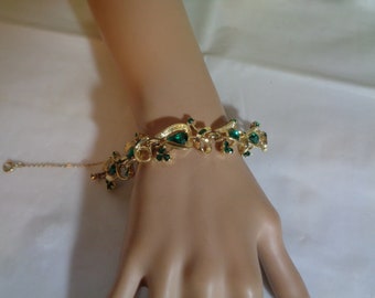 CORO Gold Plate Green Crystal Bracelet Safety Chain Small Size 6 inch