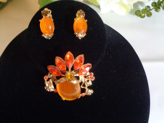 Shades of Orange Translucent Jelly Belly Domed Bro