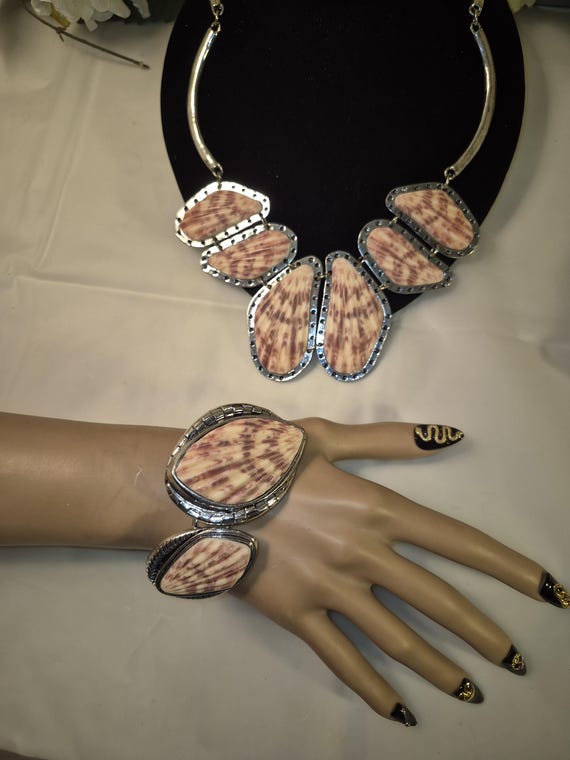 Seashore Nautical Beachy Theme Large Seashell Sil… - image 2