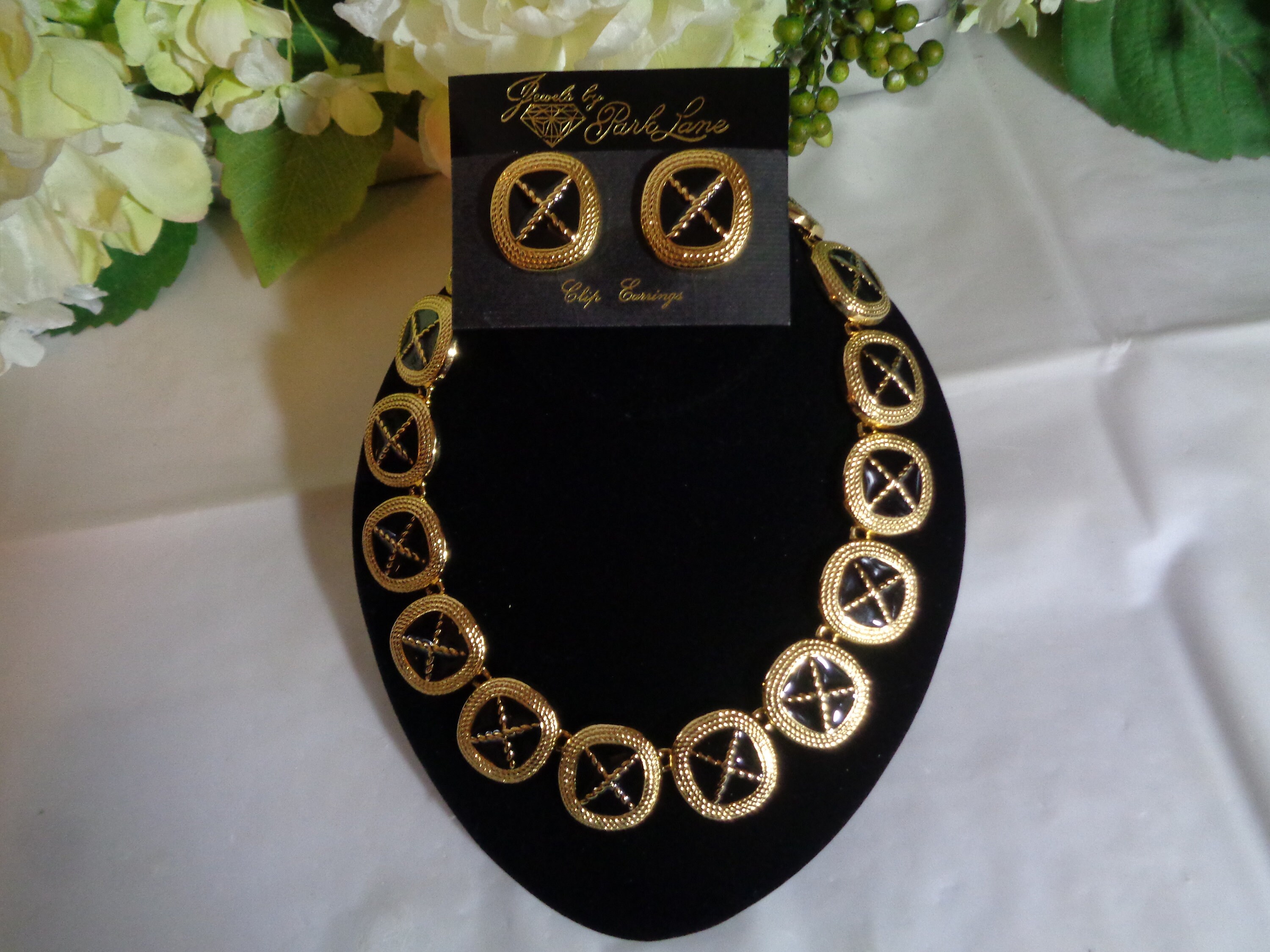 Ensemble Collier Et Boucles D'oreilles Pendantes Park Lane/Premier - Plaqué Or - Neuf Sans Emballage