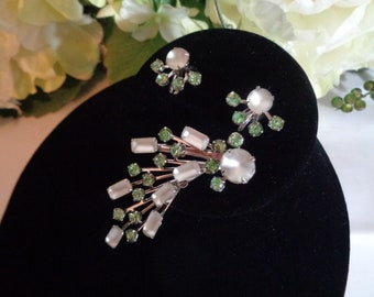 Antique Frosted Glass Peridot Green Crystals Spray Brooch Matching Screw on Earrings