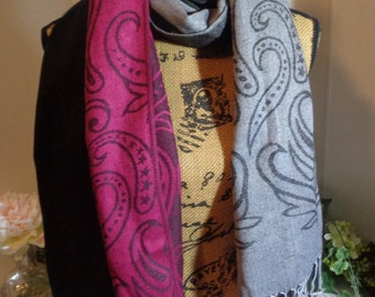 PASHMINA Pink  Gray Black Scarf Wrap Tags still attached   Shawl