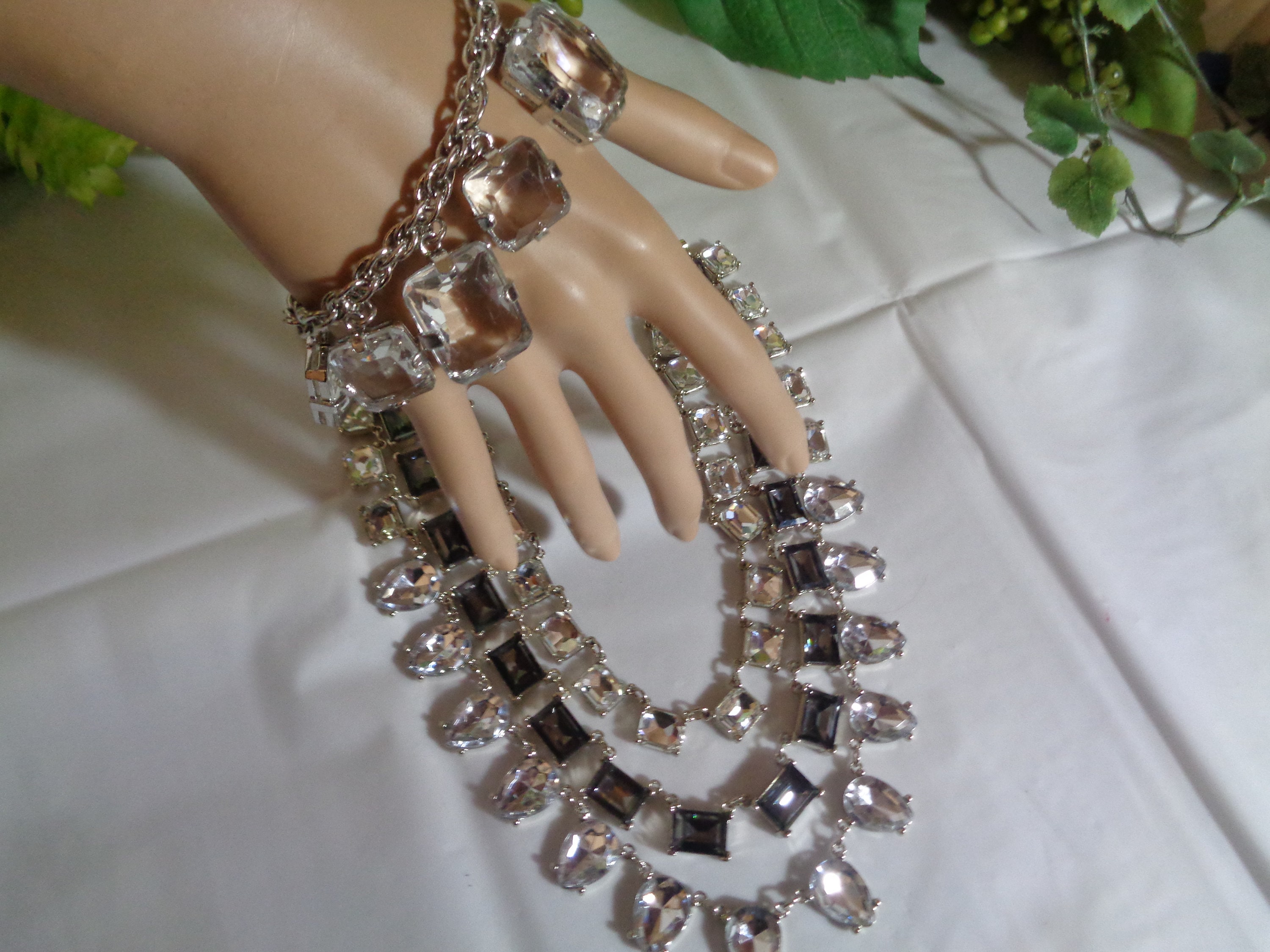 Ann taylor loft bracelet sale