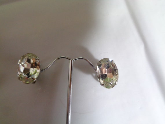 VALENTINO© Large Oval Faceted Prong Set Clear Cry… - image 5