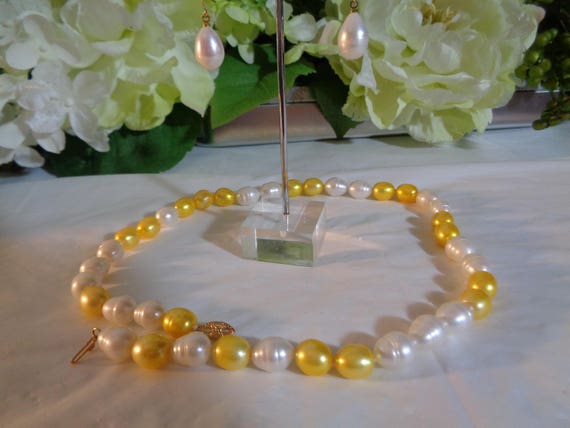 Vintage  14kt Gold Custom Made Yellow and White B… - image 4