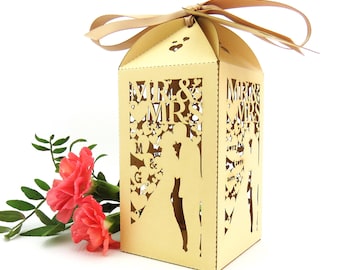 Kissing couple wedding favor box, Extra large laser cut wedding favour box, Bride and groom personalised favour, Wedding table decor