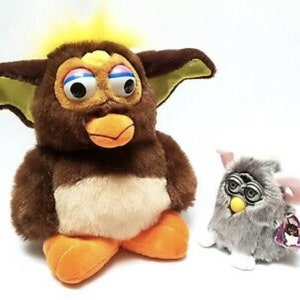 Giant furby fake PATAMATES OWL knockoff furby version brown plush toy Highly Rare image 9