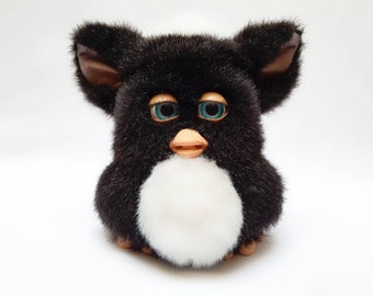 Furby 2005 emoto tronic model 59294 CHARCOAL black and white furby plush Spanish version