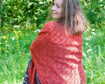 PDF knitting pattern, Knit shawl pattern, Busy Bee shawl pattern, Lacy shawl pattern, Lace shawl pattern