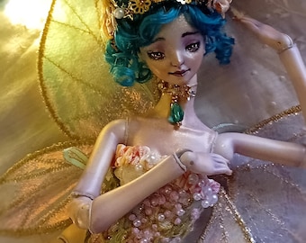 Boneca artística articulada de porcelana disponível (BJD), fada Myosotis, ninfa, espírito encantado, madrinha, quebra-nozes, pupário, fatte, boudoir.