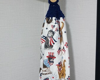 Patriotic Cat Crochet Hanging Towel – Handmade Kitchen Towel Holder – 4th of July Cat Decor – Gift for Cat Lovers