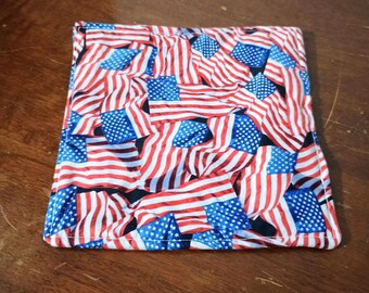 100% cotton double layer hot pad. American flag decor.