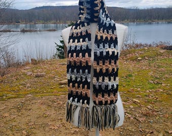 Fancy handmade crochet cat stitch scarf. Kittens in a row.