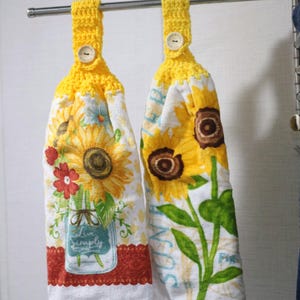 Toalla doble de ganchillo con girasoles, decoración de girasoles, regalo de inauguración de casa, superventas y cantidad limitada. imagen 1