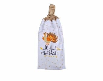 Todo sobre esa toalla colgante de ganchillo con estampado de pavo. Decoración de cocina de temporada de doble capa.