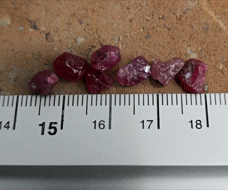 Rough Red Ruby 9.70 Ct Gemstones Lot MGK1203 7 Pinkish Red Rubies Sapphires