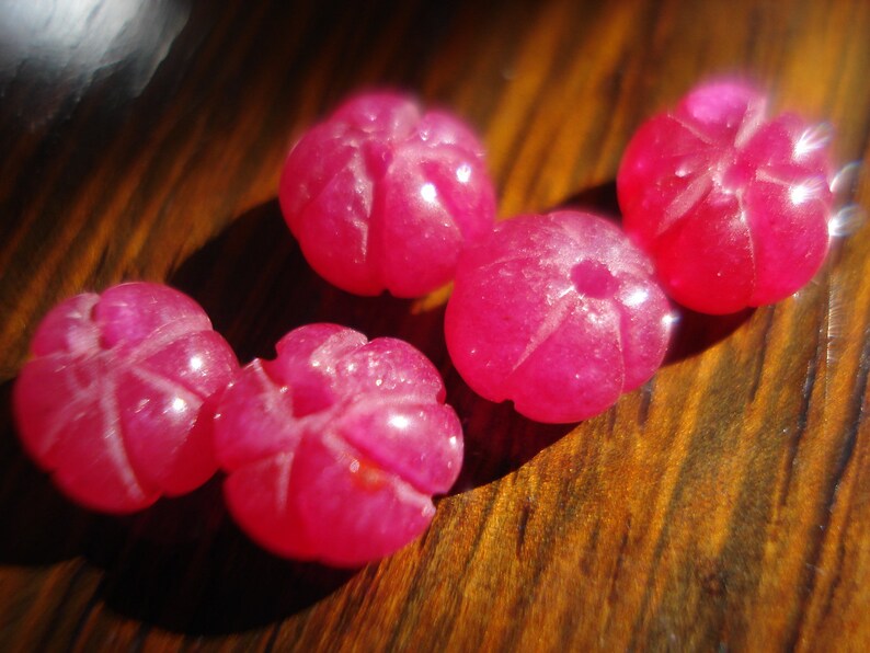 Gemstones Lot MGD61 5 Carved Red Rubies Ruby Drilled Rubies Beads Sale