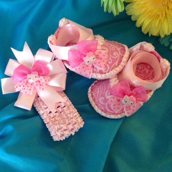 Hello Kitty Theme Baby Shoes with Hair Bow