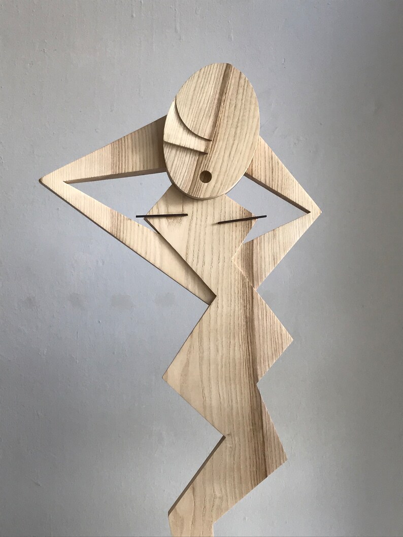 Lula Woodnsculpture image 3