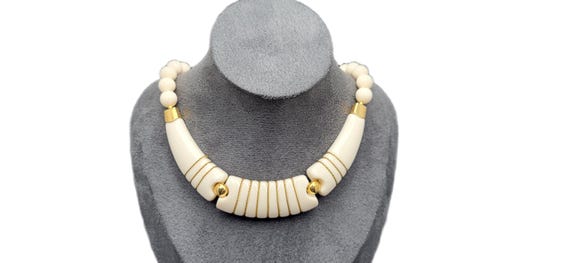 Vintage Postmodern Plastic Statement Necklace, Cr… - image 2