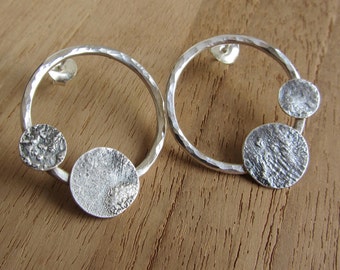 Hoop moon earrings oxidized silver, reticulated handmade jewelry full moon phase post hoops earring silver boho earrings open circle stud