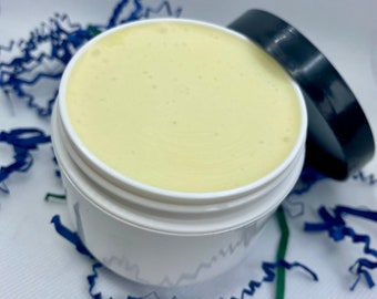 Crema all'oro colloidale per il condizionamento della pelle - crema di olio di rosa e geranio, imbevuta di zafferano