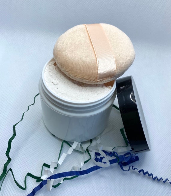 Translucent Face Powder: Natural Matte Finish, Lavender