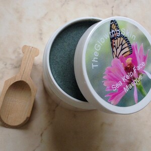 Seaweed and peppermint oil based face scrub for year round bright skin.