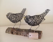 Blackbird wire sculpture, ornament, bird figurine