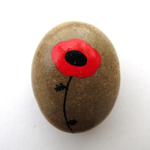 Poppy Rock Painting, Hand Painted Stone, Remembrance, Red Poppy Magnet, Pebble Art, Sympathy Gift, Flower Painted Rock, Stone Art, Miniature image 2