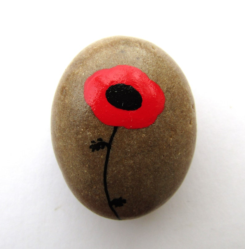 Poppy Rock Painting, Hand Painted Stone, Remembrance, Red Poppy Magnet, Pebble Art, Sympathy Gift, Flower Painted Rock, Stone Art, Miniature image 2