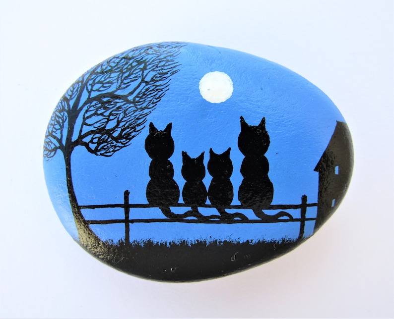 Geschilderde steen, kattenmagneet, rotsschildering, kattenkunst, handgeschilderde kiezelsteen, Kitty magneet, miniatuurkunst, zwarte kat schilderij, rotskunstsilhouet afbeelding 7