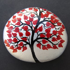 Tree Painted Rock, Fathers Day Love Gift, Hearts Stone Painting, Unique Gift For Him, For Her, Tree of Life Pebble, Wedding Anniversary